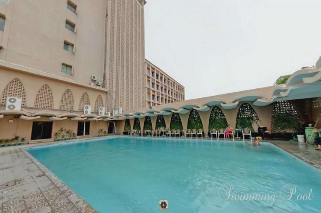 Hotel Agrabad Chittagong Exteriör bild