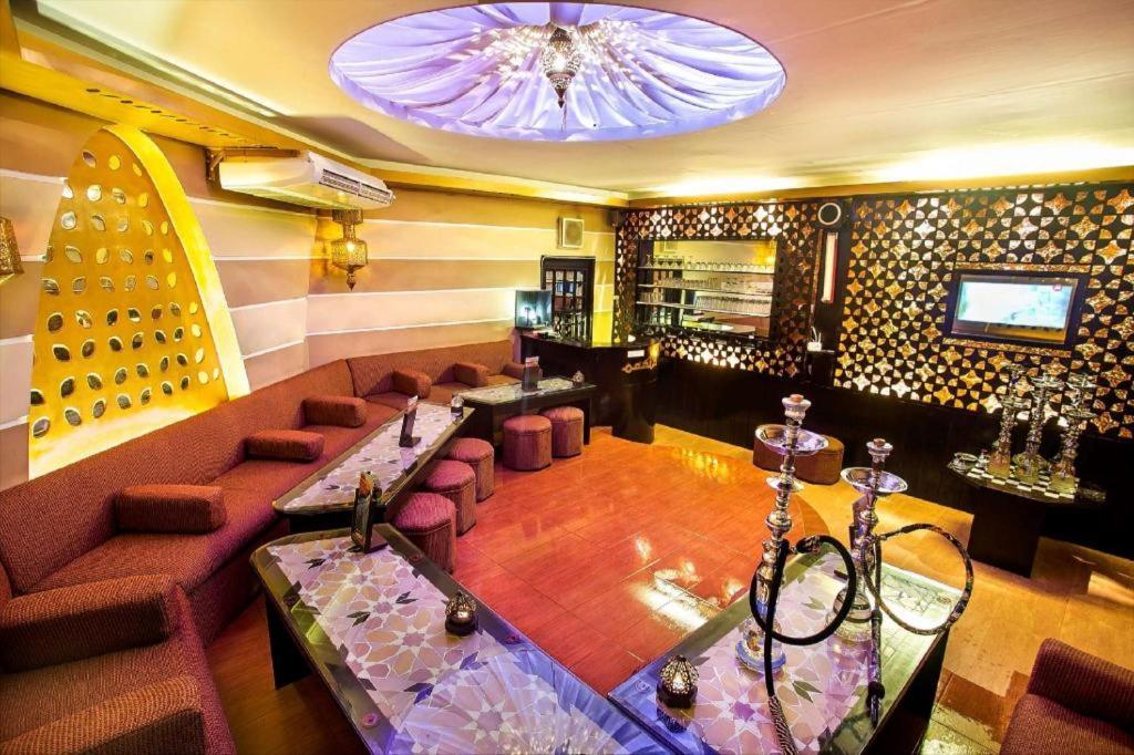 Hotel Agrabad Chittagong Exteriör bild